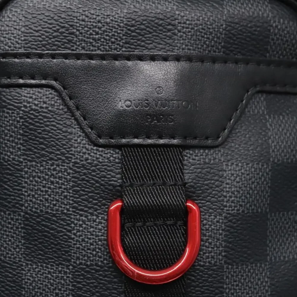 Louis Vuitton Damier Graphite Grafitte Utility Messenger Shoulder Bag Black
